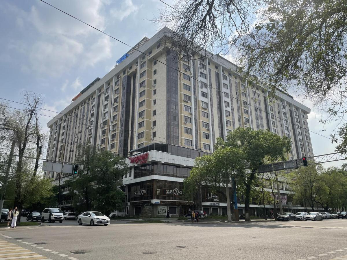Апартаменты #2 Almaty Exterior foto
